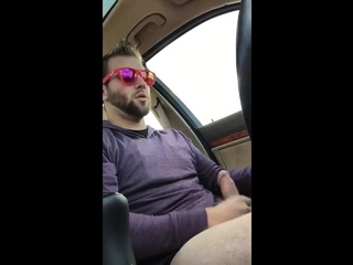 Big-Cock Hunks Play in the Car